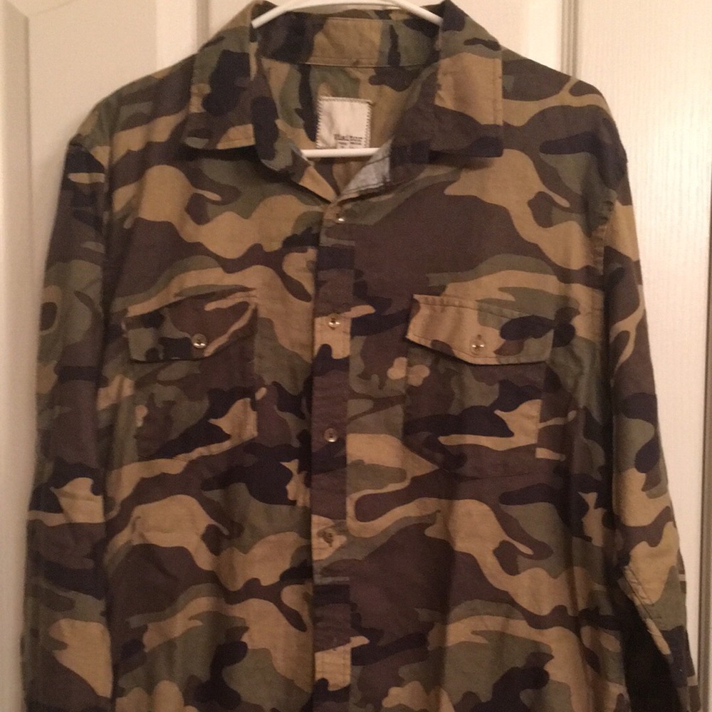 Camouflage long sleeve